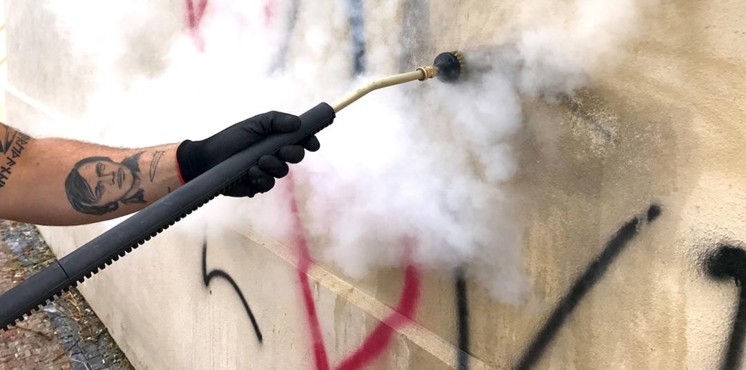 Čištění a odstranění graffiti